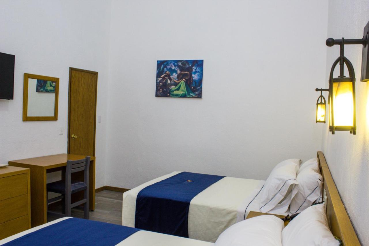 Hotel Real De Castilla Colonial Гвадалахара Экстерьер фото
