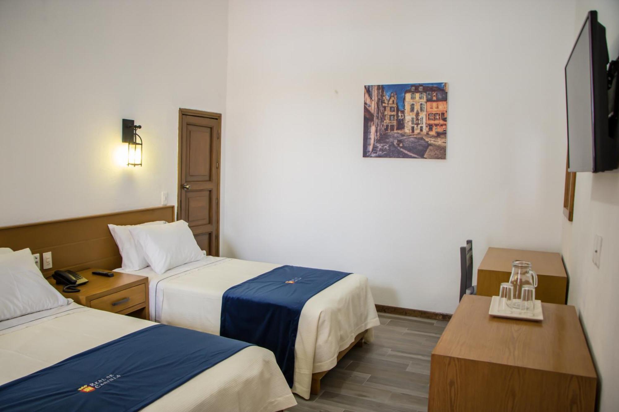 Hotel Real De Castilla Colonial Гвадалахара Экстерьер фото